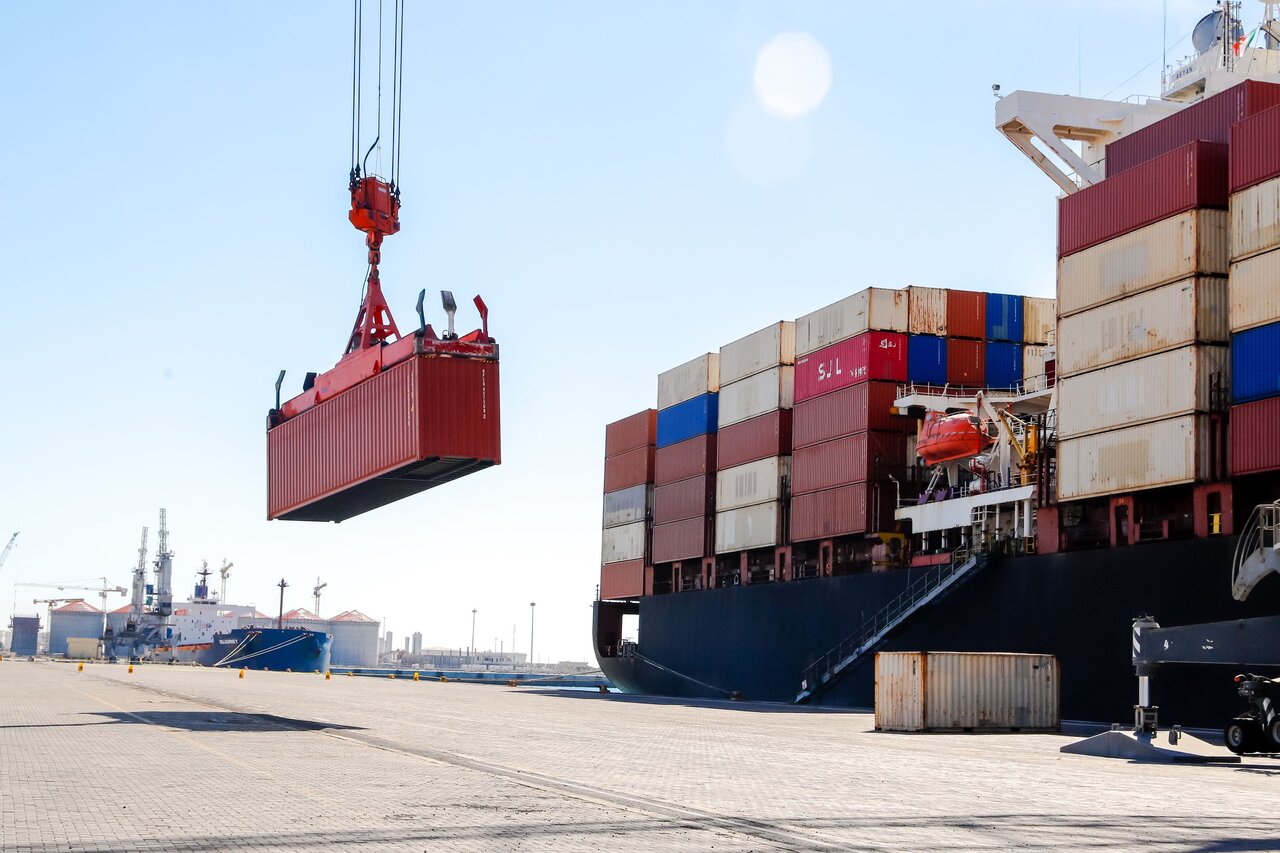 IRISL-freight-forwarding-in-Iran-Barfarabar.jpg